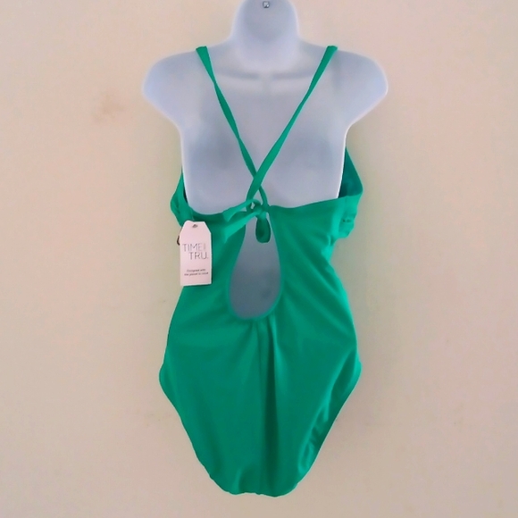 🎁NWT Swimsuit Adjustable Straps,High Leg,Stretchable Double-Layer,Push Up Pads - Picture 7 of 10